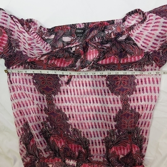 BEBE Floral Sheer Cold Shoulder Top - Picture 9 of 10